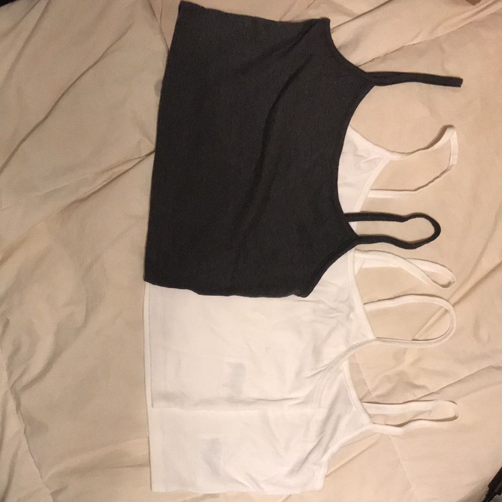 Divided H&M Basic Short Tanks - Picture 4 of 8